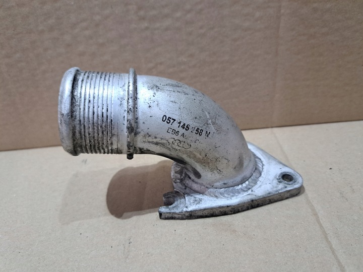 фото №1, Шланг интеркулер audi q7 4l 4.2tdi 057145958n