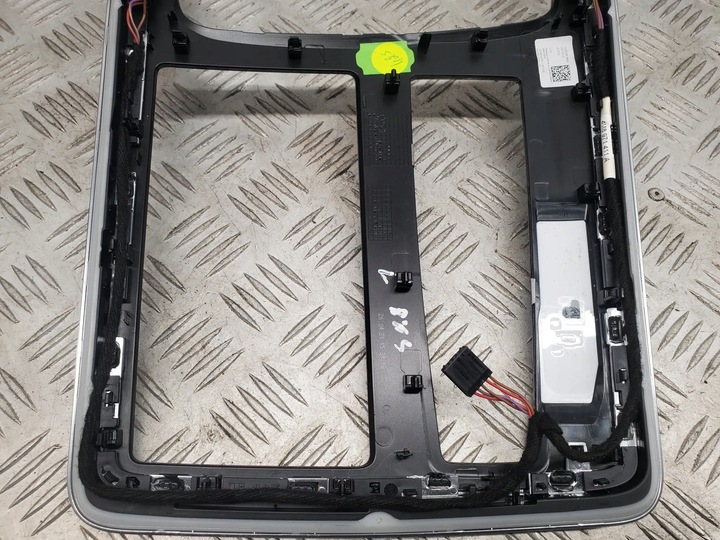фото №8, Audi q8 4m8863324d mieszki