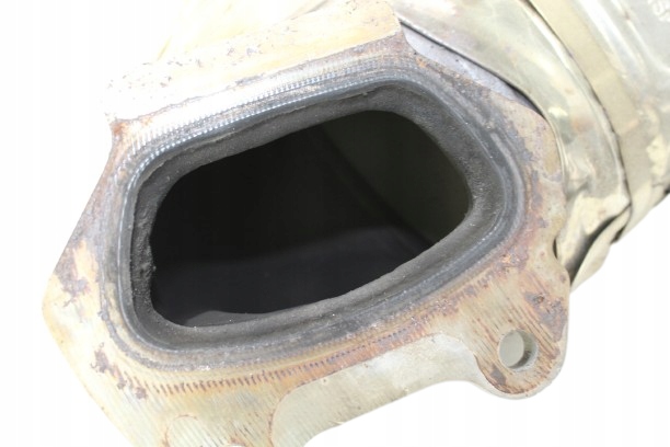 фото №12, Jeep cherokee kl 19- рестайлинг 3.2 катализатор зад