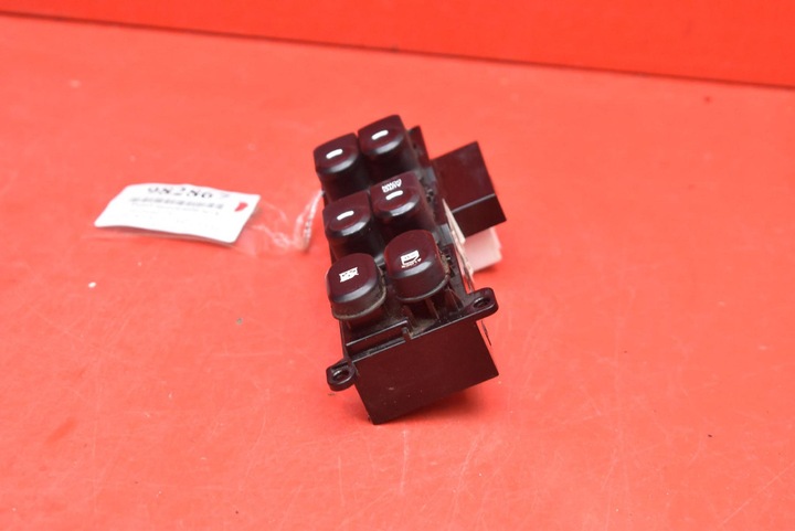 фото №6, Панель керування скло eu 93570-2l010 hyundai i30 1 i fd 5d hb 07-10