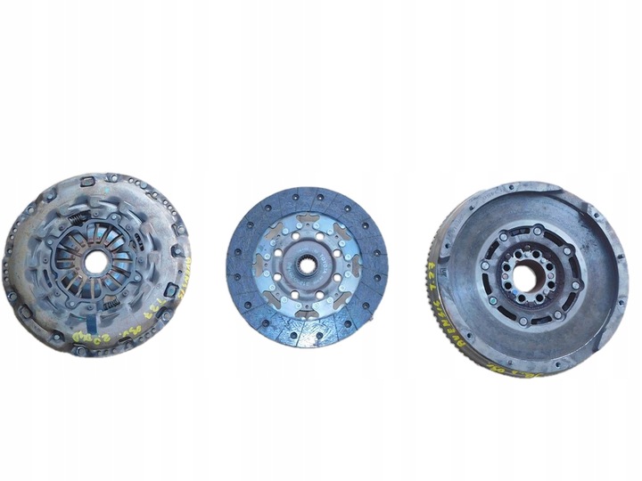 фото №1, Toyota avensis t27 2.0d4d 09r зчеплення двомасовий маховик