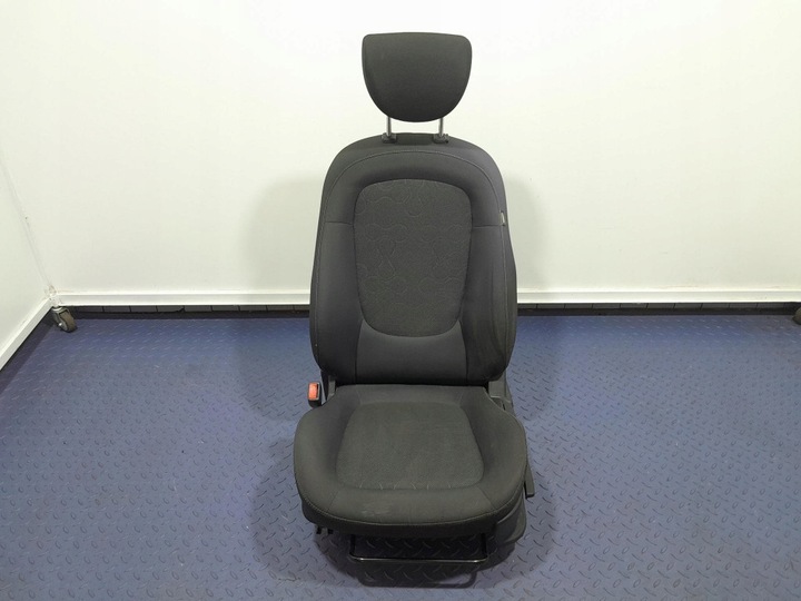 фото №1, Hyundai i20 i 3d сиденье водителя перед левый eu