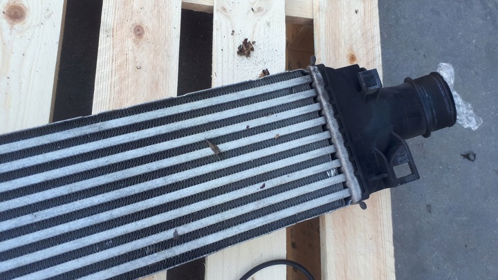 фото №11, A4 b9 8w интеркулер воздуха 2.0 tfsi a5 8w