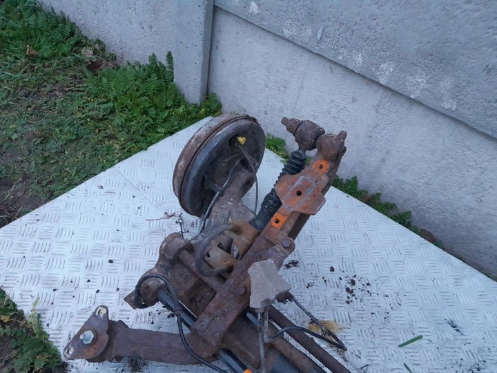 фото №9, Citroen xsara picasso i 98-06 1.8 16v комплектна вісь задня балка abs / барабани