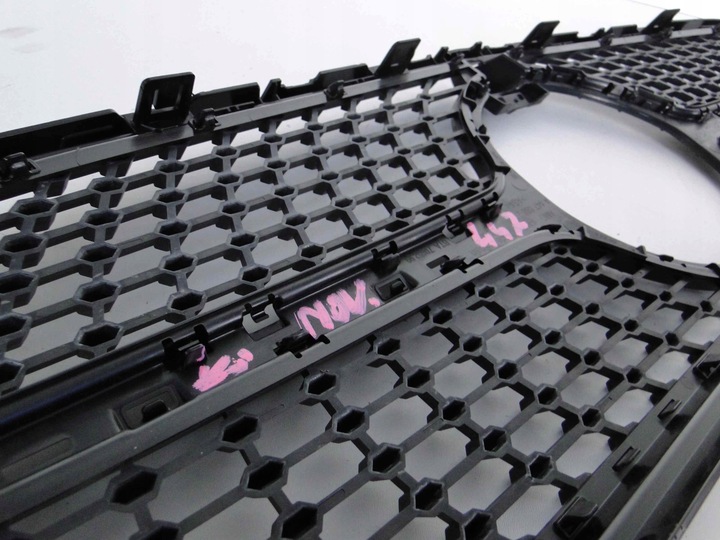 фото №7, Mercedes w448 448 рестайлинг решётка радиатора решётка алмаз камера