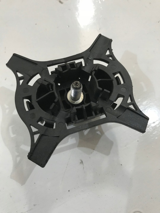 фото №1, З'єднувач вентилятора mercedes w212 a2049820002