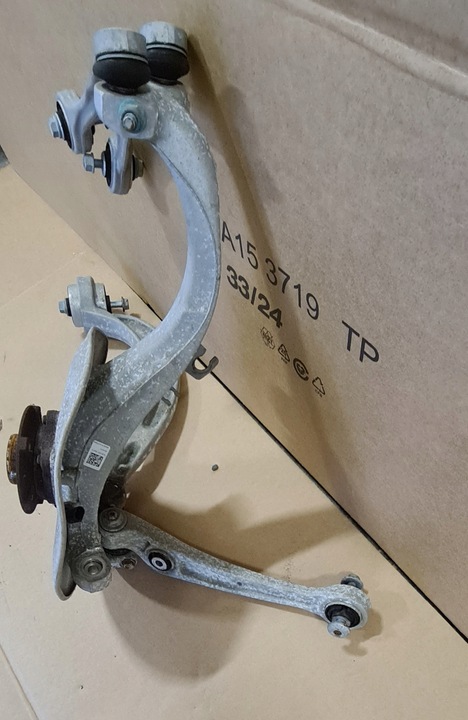 фото №6, Audi a4 b8 a5 8t рестайлинг подвешивание правые новое поворотный кулак ступица рычаг kpl.