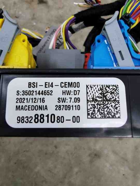 фото №7, Коробка запобіжників opel mokka 9832881080 бензин 74kw 2022