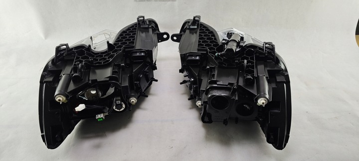 фото №13, Skoda superb ii рестайлинг ксенон led левый правые поворотный фара лампа 3t1