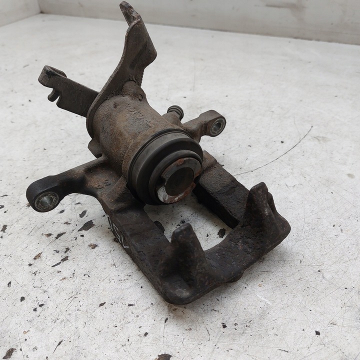 фото №11, Opel astra j супорт гальмівний лівий зад чавунний