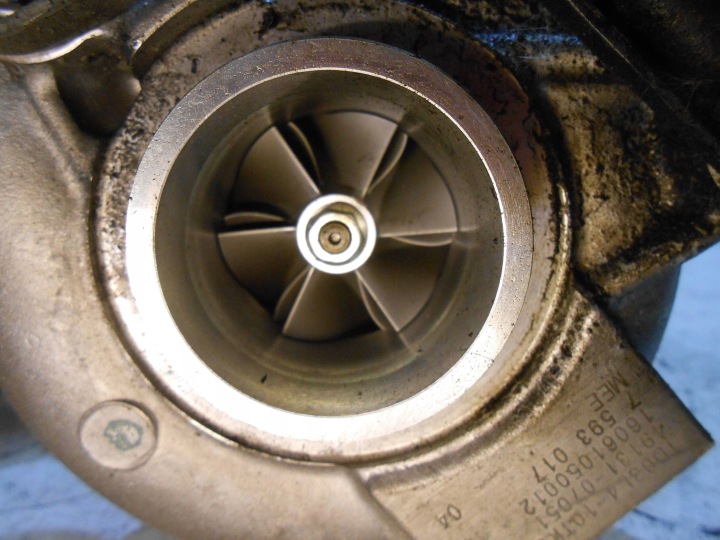 фото №8, Bmw e90 e91 e92 турбонагнетатель турбина turbo 7593017