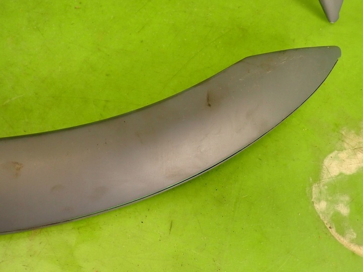 фото №3, Накладка планка серп крыльев toyota yaris verso