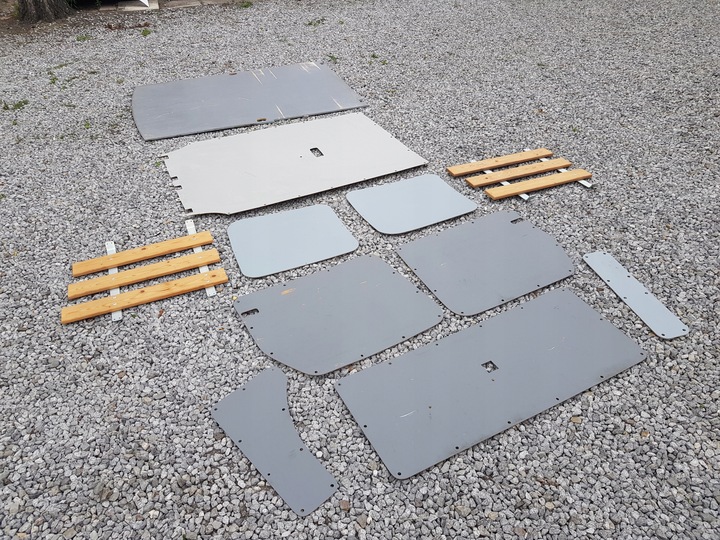 фото №1, Комплектна оббивка кузов / обшивки оббивка підлога / vw caddy iii 04-15