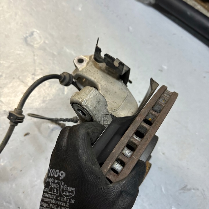 фото №7, Renault scenic iv 1.7 dci правая поворотный кулак суппорт