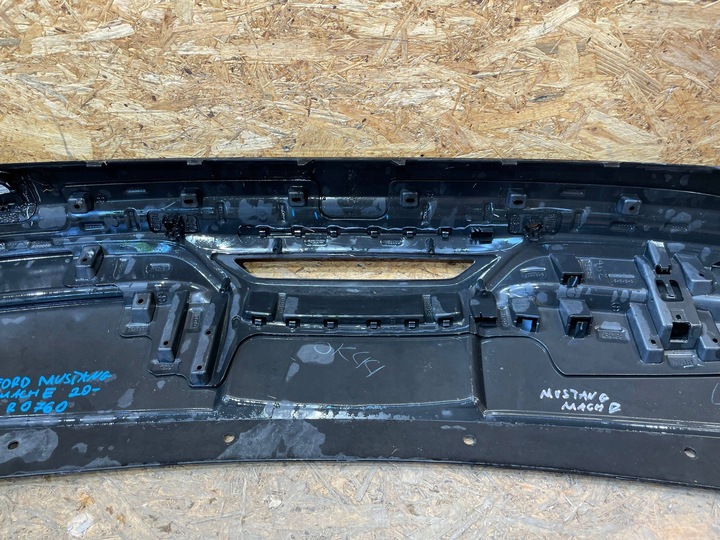 фото №7, Ford mustang mach-e 20- бампер зад задний накладка диффузор