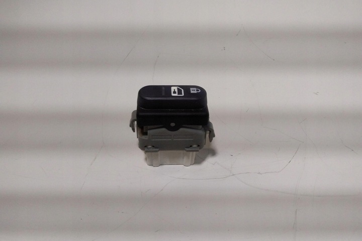 фото №1, Кнопка centralengo замка nissan qashqai / qashqai +2 i j10, jj10 21000a