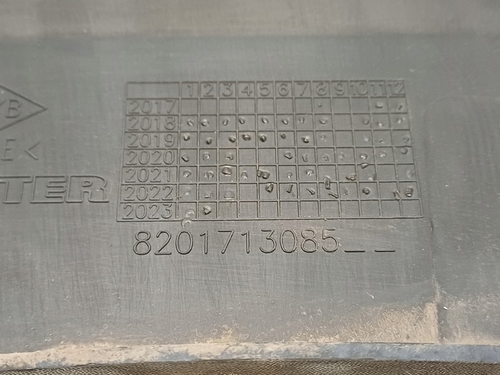 фото №8, Dacia duster 2 ii 17- планка крила праві зад 8201713085