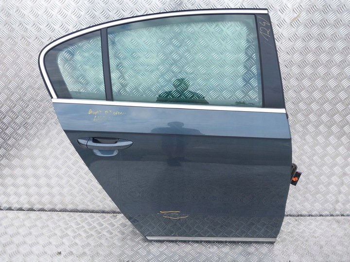 фото №1, 124. дверь правые зад vw passat b7 sedan lk7x