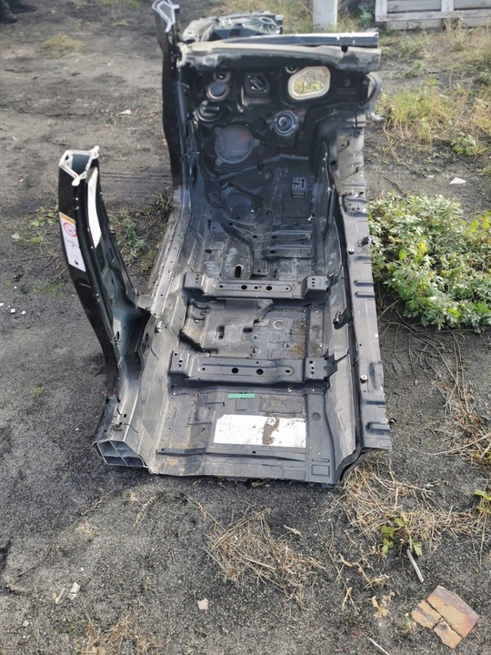 фото №4, Идеальная четверть передняя перед левая mercedes s w223 длинная 1