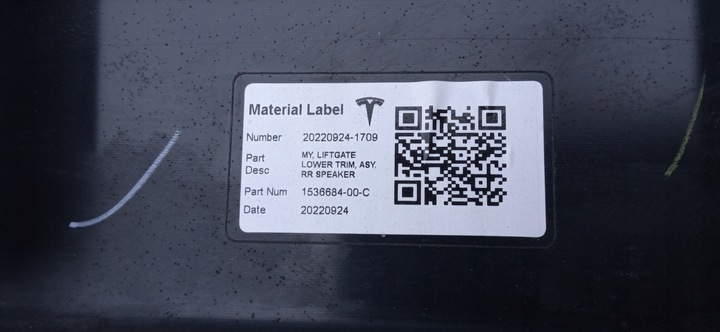 фото №15, Tesla модель y 20- оббивка кришки багажника зад динаміки 1536684-00-c