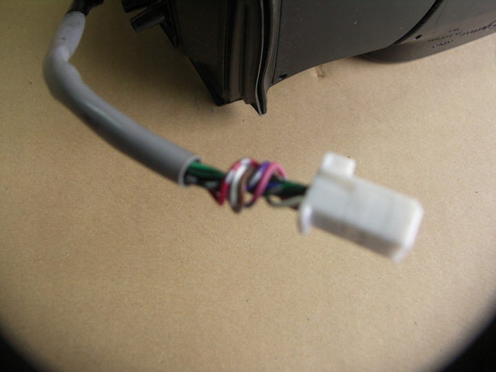 фото №6, Toyota hilux viii 15 - зеркало левая 9 pin eu.