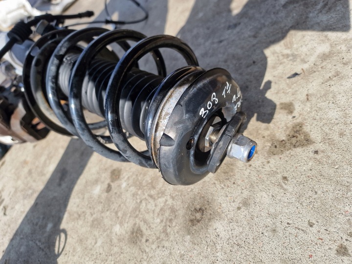 фото №6, Левая поворотный кулак амортизатор mcpherson  308 t7 1.6 thp