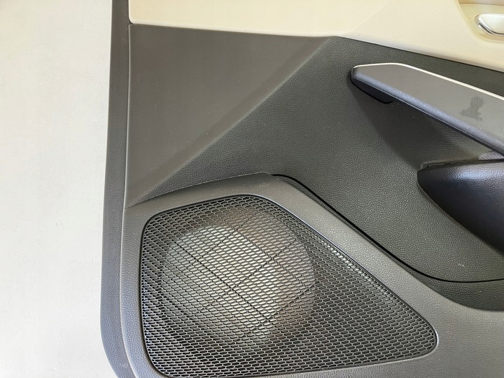 фото №8, Corolla e21 боковина дверь обивка правые перед beż