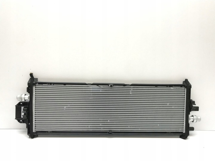 фото №1, Tesla модель 3 радиаторов воды новая 1077082-00-a