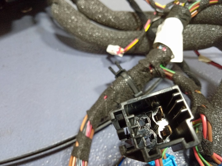 фото №10, Mercedes gle w167 держатель na напитки подстаканник a1678101804