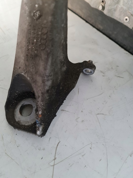 фото №3, Лапи коробки audi a8 d3 4.2 fsi bvj 4e0399114at