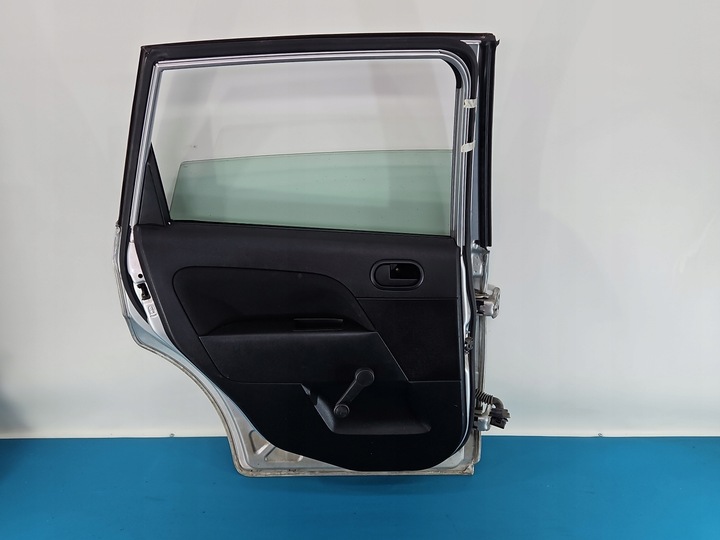 фото №11, Двері зад ліві ford fiesta mk6 hb 5d срібний 62