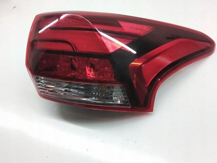 фото №7, 2020 mitsubishi outlander фара задняя 8330b178