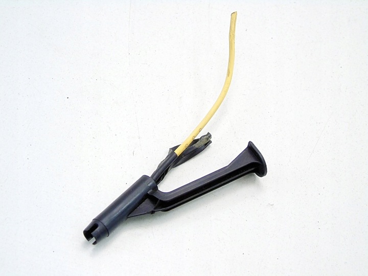 фото №1, Штекер разъём 1.5 dci qushqai juke tiida clio 3 megane 3 scenic nv200 note