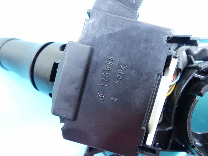 фото №9, Перемикач комбінований outlander iii 12- 8617a013