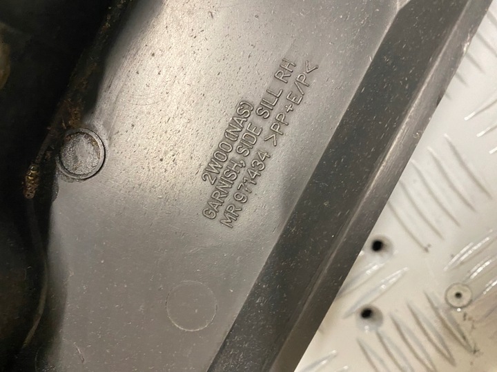 фото №9, Планка порогова права mitsubishi outlander i mr971434