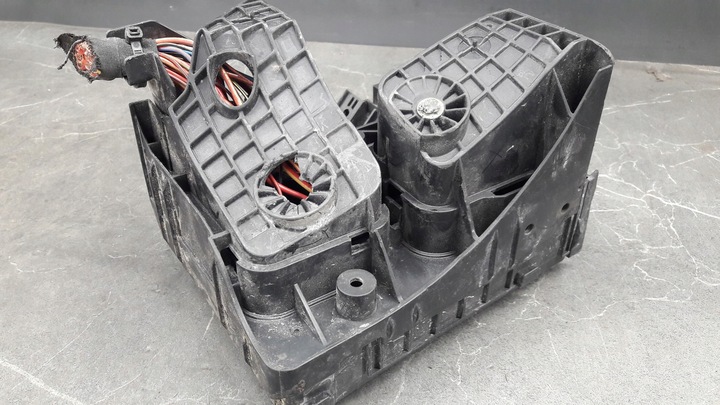 фото №1, 1k0937629a коробка предохранителей audi a3 s3