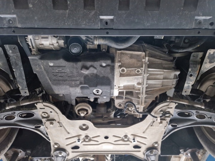фото №9, Кришка pod двигун nissan nv300 2022-2026