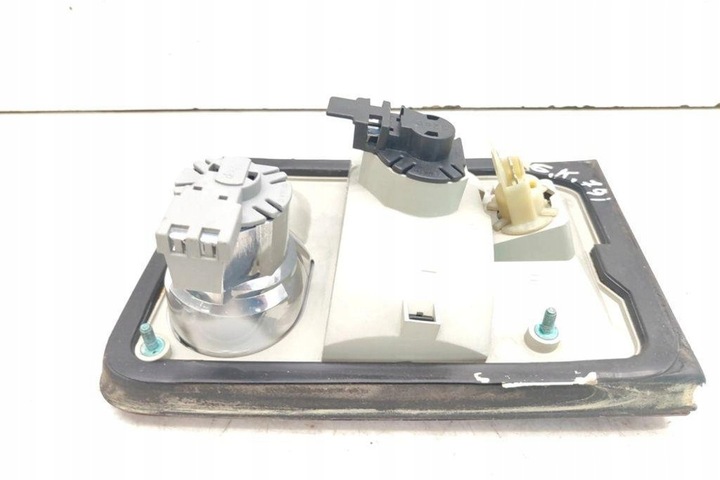 фото №8, Левая лампа крышки багажника audi a8 d2 4d2, 4d8 4d0945093 3.3l дизель