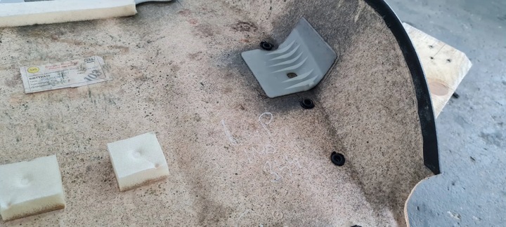 фото №10, S6 c7 4g a6 рестайлінг захист сидіння спина комфорт з сітка 4g8881969k s7 4g