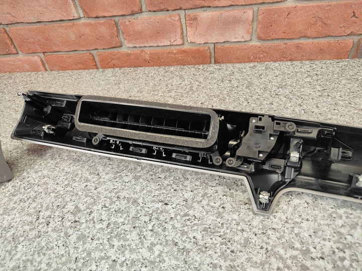 фото №10, Bmw u06 x1 u11 x2 u10 планки декоративный dekor панели консоли quarz mat 9496115