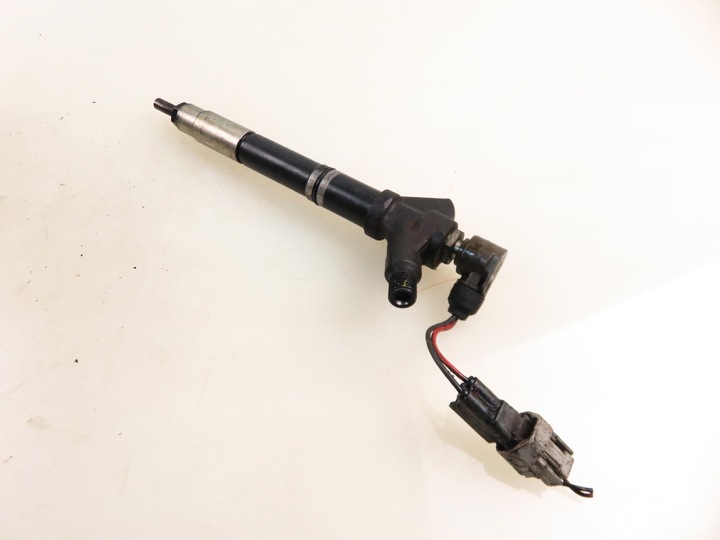 фото №9, Инжектор toyota avensis t25 2.2 d-4d 2367026011