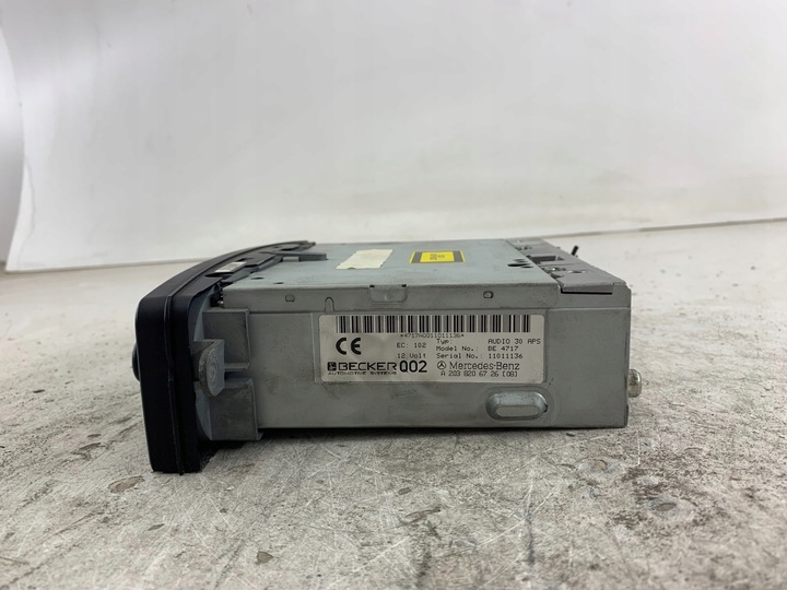 фото №4, Радіопрогравач радіо mercedes w203 a2038206726 becker q05