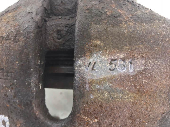 фото №2, Audi tt 8j 2.0 tfsi суппорт левый перед