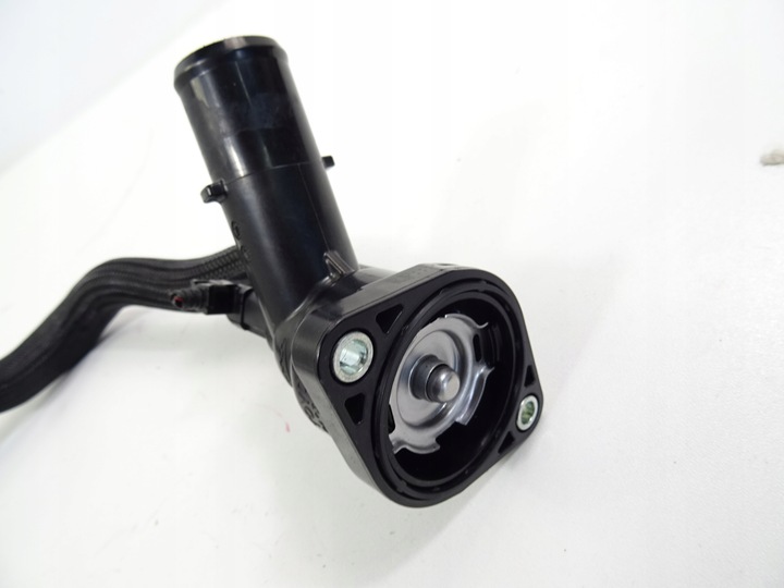 фото №7, Toyota rav4 5 v 2.5 шланг штуцер води 2019-