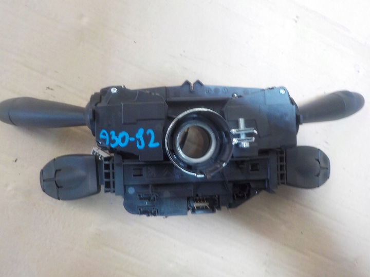 фото №7, Peugeot 3008 1.6b переключатель zespołowy 96667320