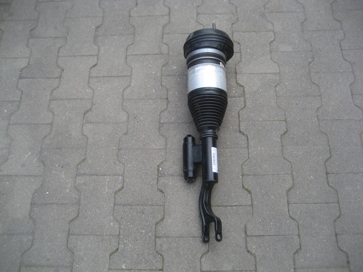 фото №1, Mercedes 223 w223 амортизатор перед левый 4 matic