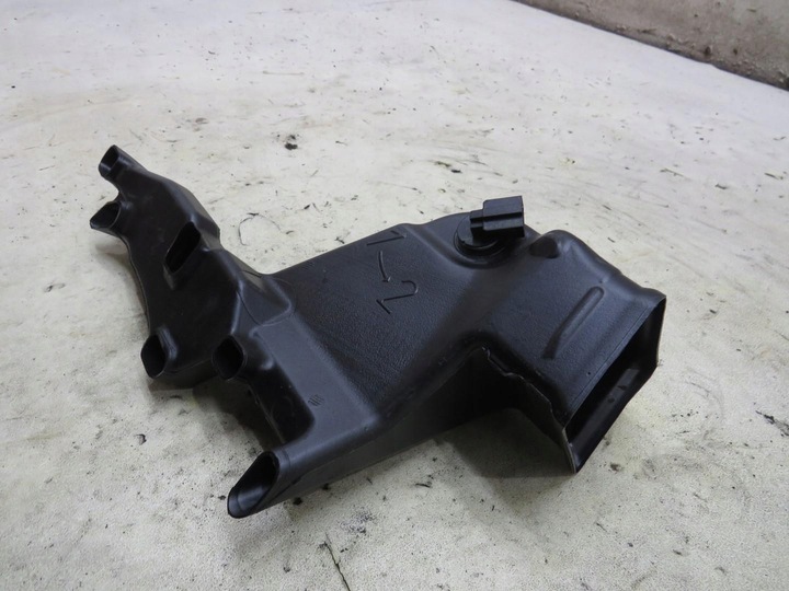 фото №5, Канал воздуха audi q5 8r 3.2 fsi 8k1819151a