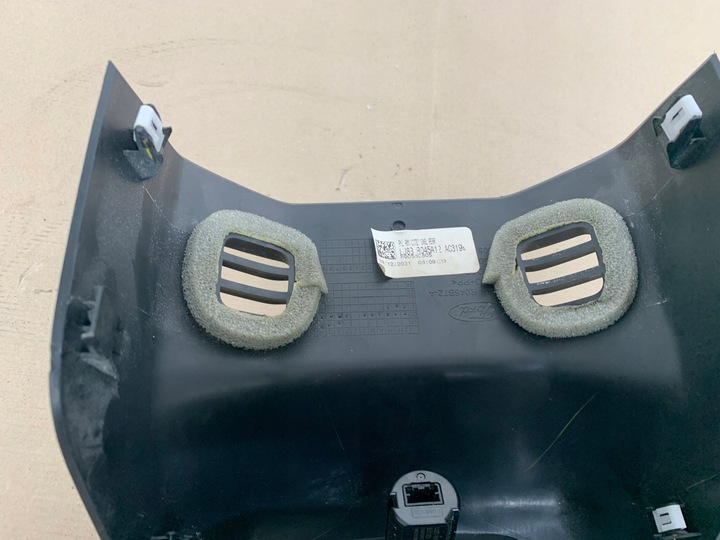 фото №11, Ford mustang mach-e 2021r rwd решітка повітропровід зад задня захист тунелю зад