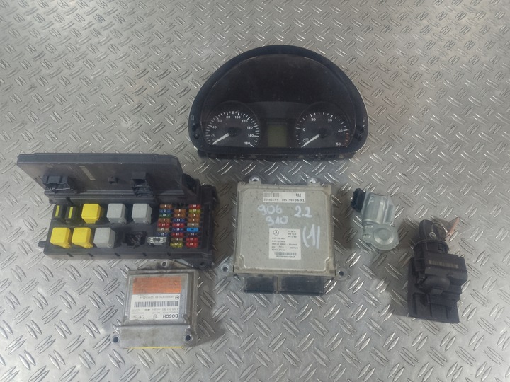 фото №1, Sprinter 906 06-18 компьютер набор 2.2 a6519000601