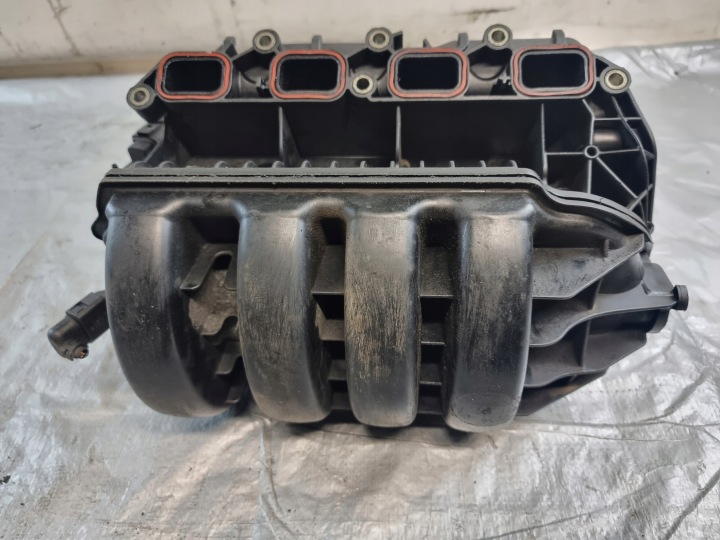 фото №16, Коллектор впускной oem номер 03c129711f 03c129709f audi a3 8p 1.6 fsi 05r